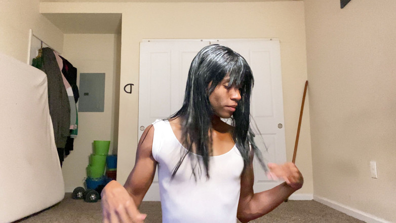 Karma Rainbow Smith D: Androgynous travesti ayet