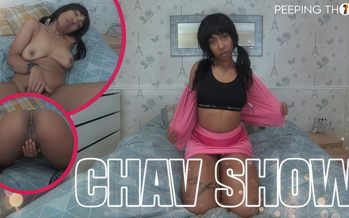 PeepingThom: Chav merah muda inggris pengen kamu tonton!