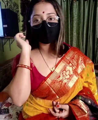 Kanchan devi: Indisk sexig Lisa Bhabi