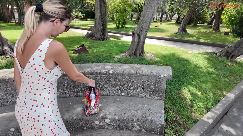 MissLeggings: Madrasta gostosa provoca seu meio-irmão ingênuo durante uma caminhada no...