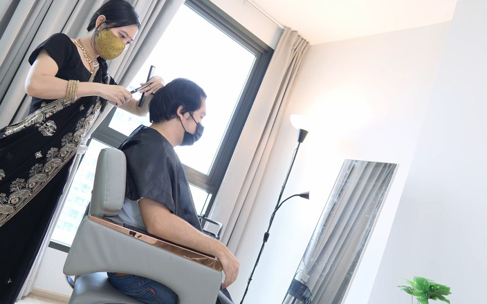 Mya Mya: Desi barber chica mientras el corte de pelo se volvió...