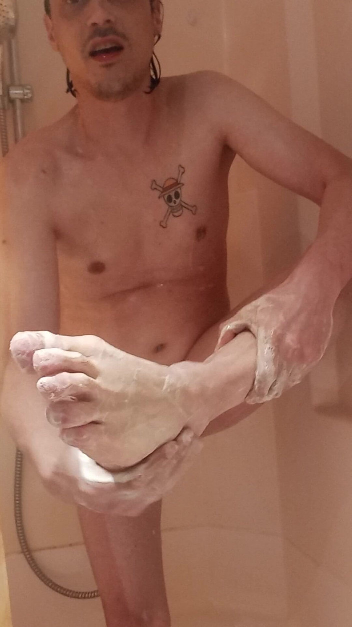 MrBurtzel: Onder de douche