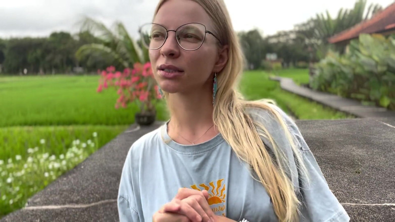 Goddess_Bella_Rae: How an Ai Girlfriend Can Help You (or Break You)