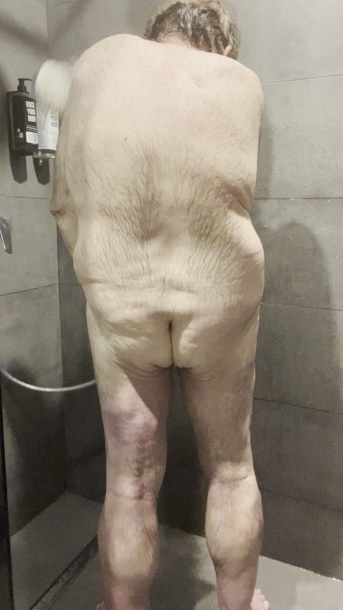 Coach Karl dude lodge: Hora de la ducha de San Valentín 2026 5