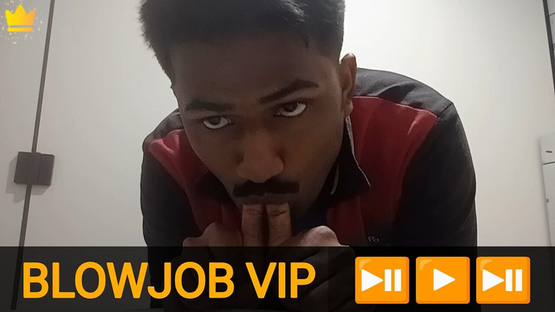 KUMBHA MANOJ KUMAR: Desi finger suger