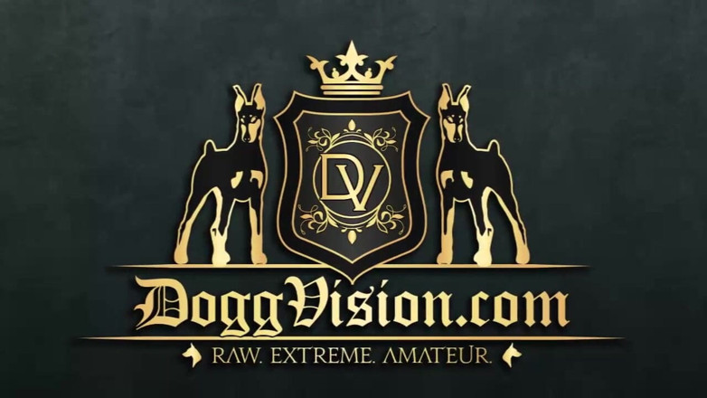 DoggVision: 大きなお尻Annika Bottoms生ハメホームビデオ