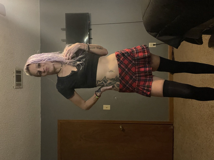 Kylie Ryann: Hotwife Visits Boyfriend to Get Bred, Records for Hubby Waiting...