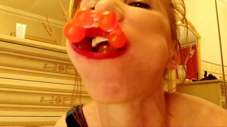 Vanda: From deep ass to big mouth