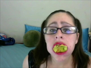 Selfgags classic: Modella di webcam imbavagliata! (Episodio 2 di 2)