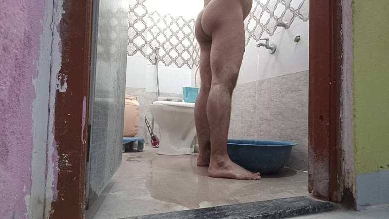 LovedSunsine1990: Amiche, ogni volta che ballo nuda, mi tengo queste mani