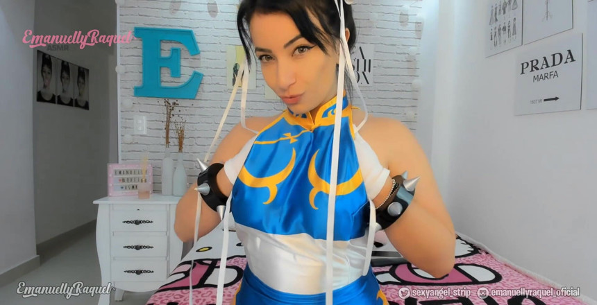 Emanuelly Raquel: Інструкції з анального дрочки від chun li косплей