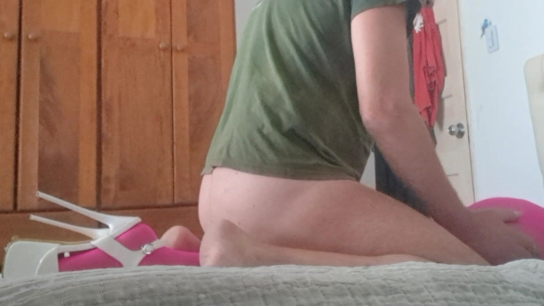 LauraOnHeels: Seluar dalam MILF dan tumit fetish dengan fuck gaya doggy