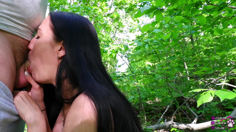 YSP Studio: Sensual boquete na floresta