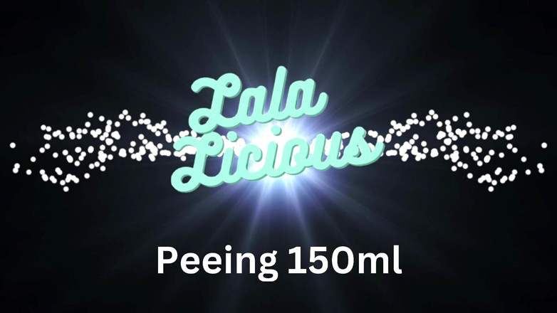 Lala Licious: Lala Licious - pisse dans une cruche à mesurer