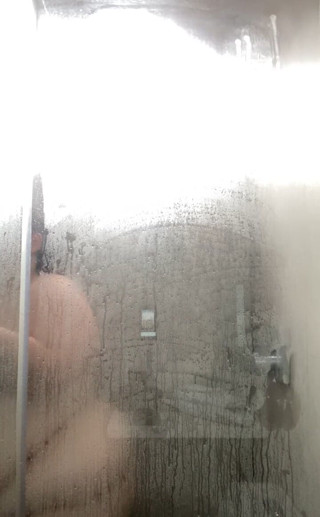 Kayla Peach studios: Trực tiếp vòi hoa sen