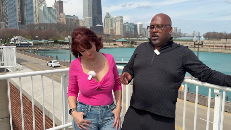 Mr Flourish Live: Mrflourish Podcast al molo della marina di chicago con ospite...