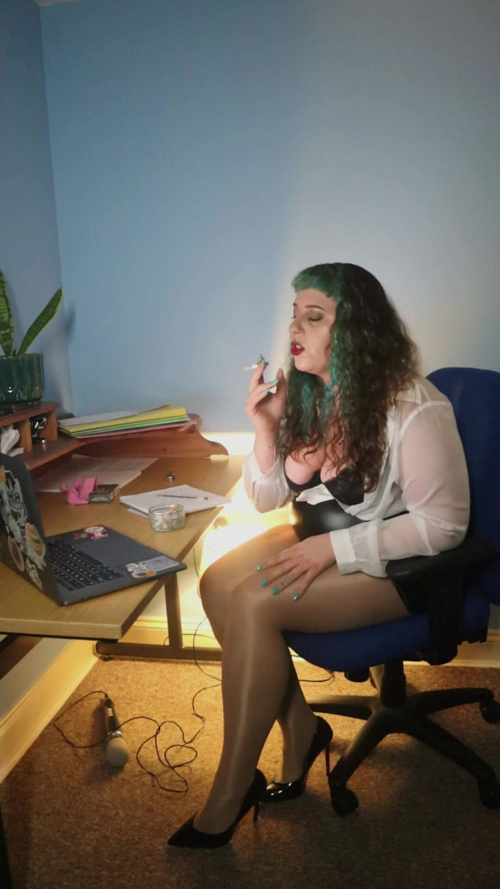 Goddess Kinx: Uvolnění.. Frustrace v kanceláři