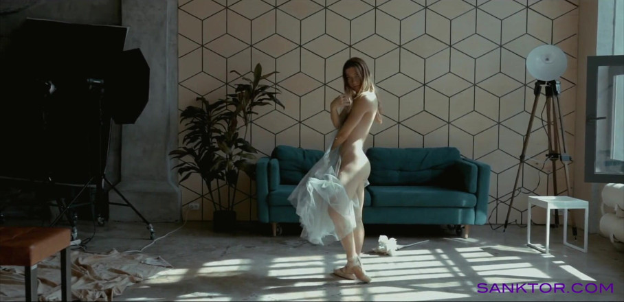 SANKTOR: Danseuse de ballet nue. Vidéo d'art érotique.
