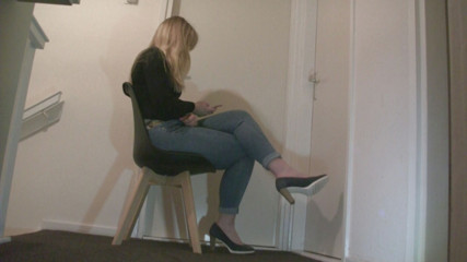 MisS Angel: Hard kloppen op de hiel