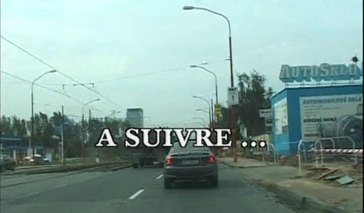 THAGSON CORE: Mamă sexy excitată agățată la benzinărie este întinsă larg