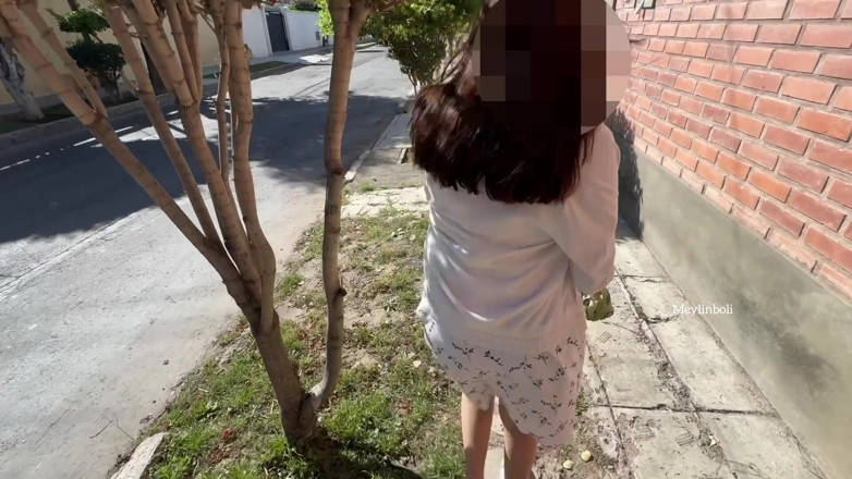 Meylin Boli: Full Video Young College Girl Accepts a Date to Fuck...