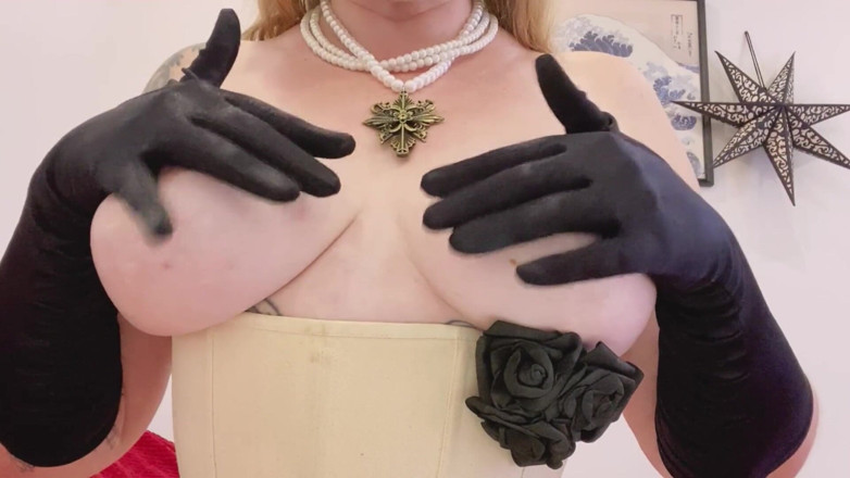 Kisicaxx: Coaching masturbatoire, adoration de mes seins, Dimitrescu, cosplay