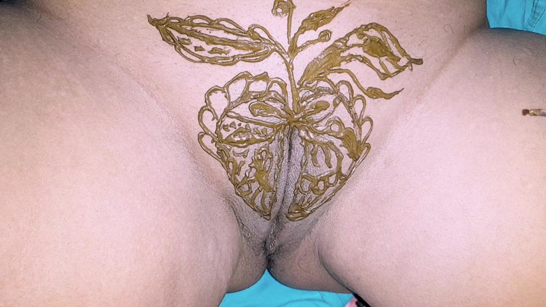 Nukes01: Mehandi design sur Pussey de tatie indienne desi