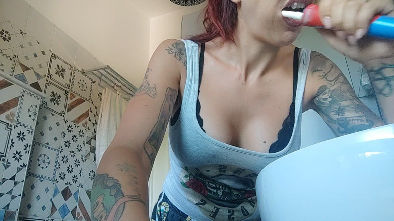 savannahamatoriale: Seksi Savannah için diş fırçası