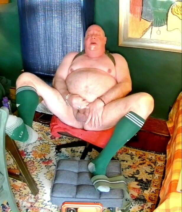 beardaddychub: Coli di green!