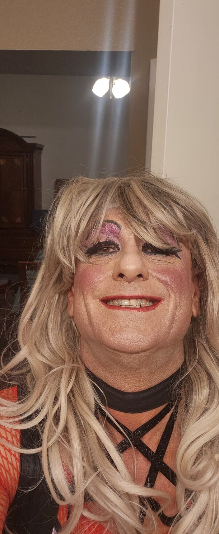 Jasmine Sub: Permainan kontol banci untuk crossdresser