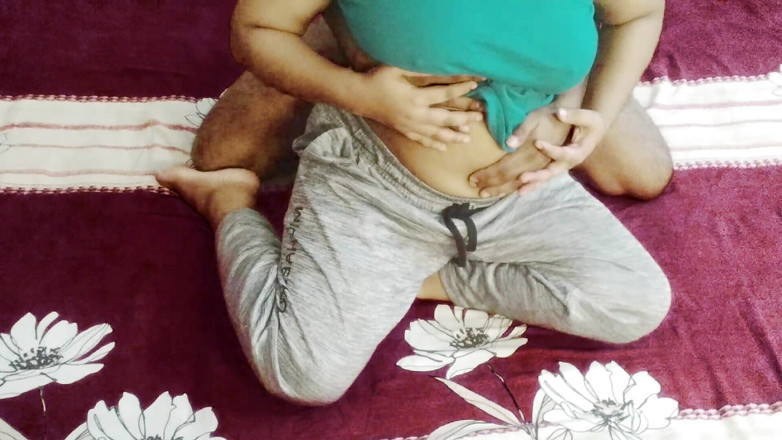 Jesmin18: Bangladeszu Wielkie cycki Bhabi pieprzą się z rozmową