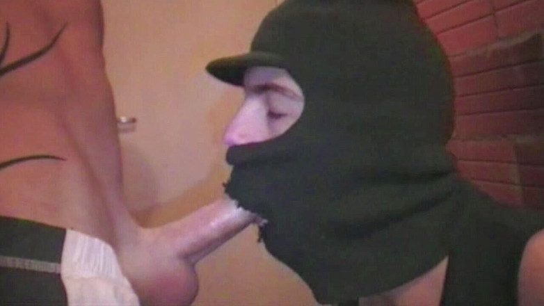 STRAIGHT BOY CURIOUS: Bị đụ bởi người vô danh thẳng trong tầng hầm kín đáo