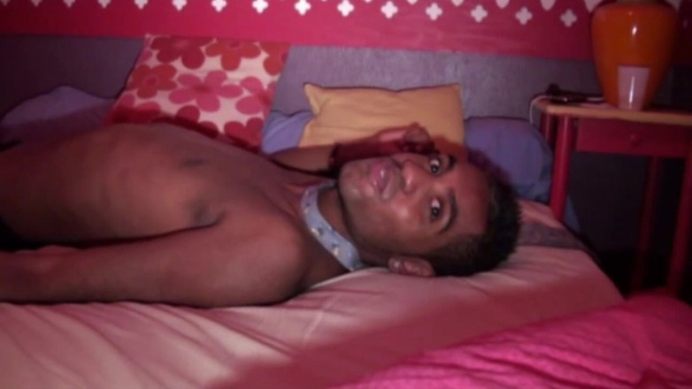 Crunch Boy: Zwarte twink geneukt door Stany Falcone