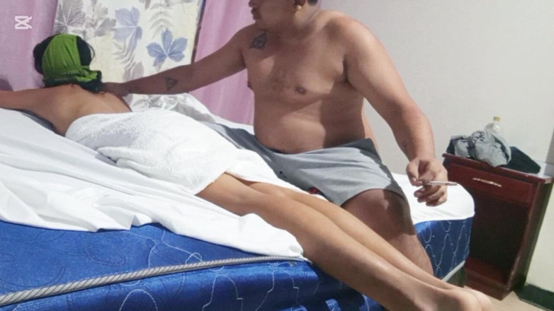 Skinnydanie21: Die muschi meiner dünnen stiefschwester gelutscht