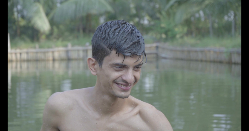 Bull Top 7: Indische Bhabi Ka Pani Mai Thukai hete Indische pornovideo