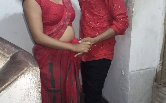 Fulki: Une femme au foyer indienne réelle se fait baiser par...