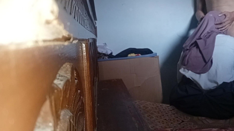 Famly sex: Mój ojczym siedział w pokoju mojej szwagierki.