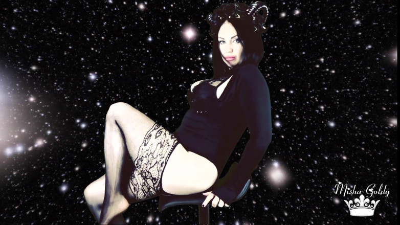Goddess Misha Goldy: Il demone che vive nella tua mente