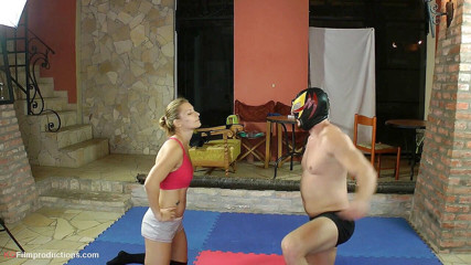 European Lift and Carry Club: Sesi gulat Victoria-Meksiko