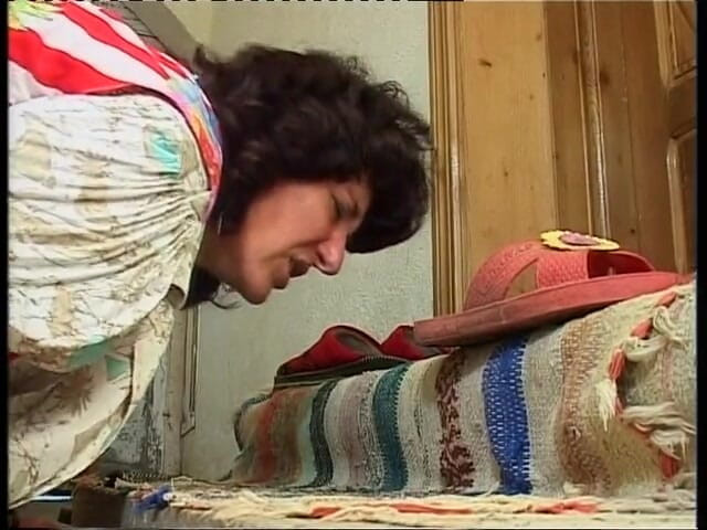 Milf in Love: 흑인 대물 자지에게 따먹히는 농부의 마누라