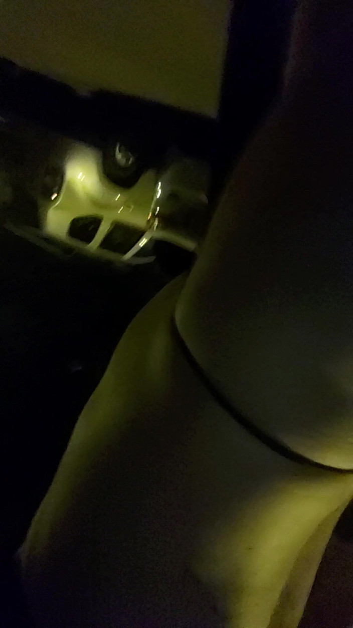 AnalStreetWhore: Venkovní noční čas