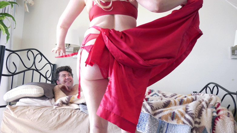 Erin Electra: Stepmom cheats with stepson before her husband gets up in...