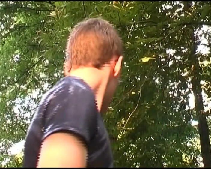 Deutsche Madchen: Splendida ragazza tedesca viene scopata nella foresta e si fa...