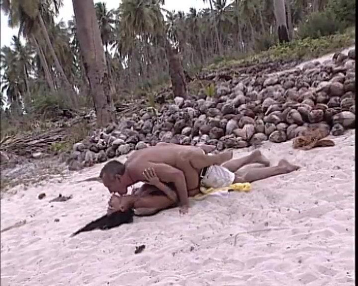Top Line video: Due storie di sesso bollenti con belle donne arrapate desiderosi...
