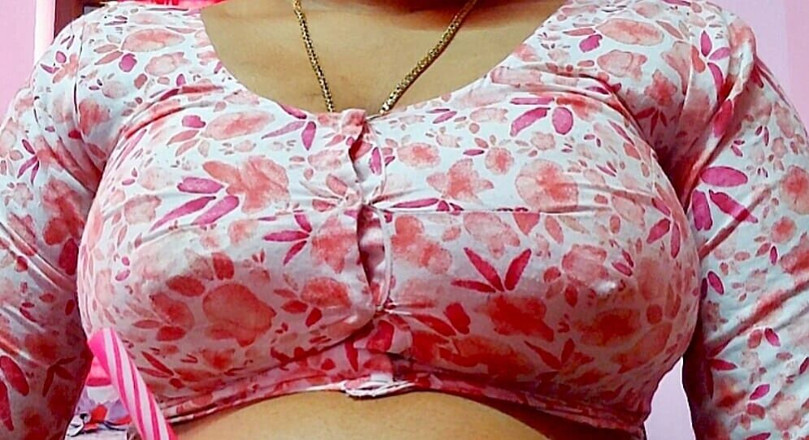 Desi Mohini: Sexuální webová série desi macechy a nevlastního syna v hindštině