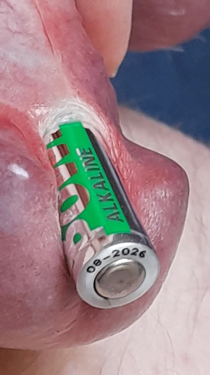 Swedish_switcher: Il mio cazzo va a batteria