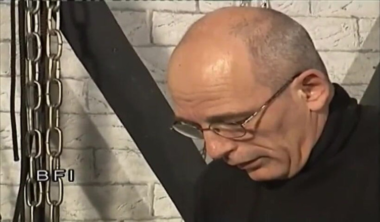 House of lords and mistresses in the spanking zone: Spune-mi cât de mult draga