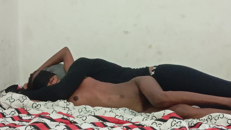 Petite Erotic Africa: Đụ tình yêu