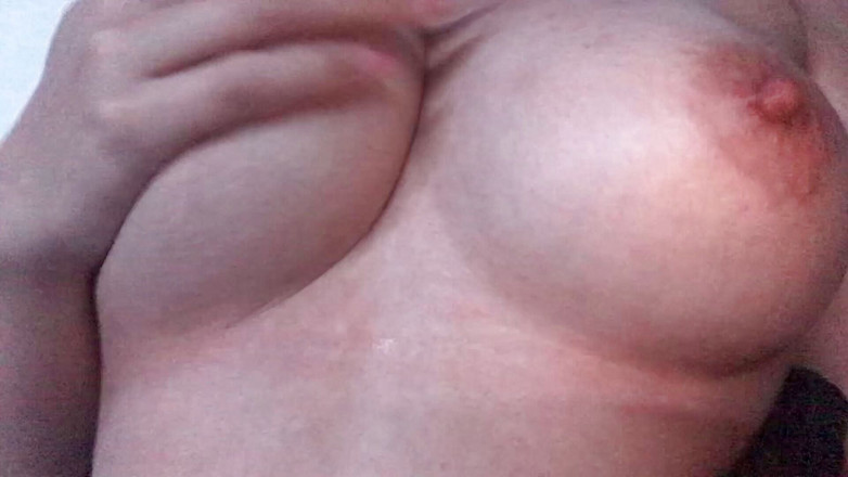 Thebeautybadby: Me gusta tocar mis tetas
