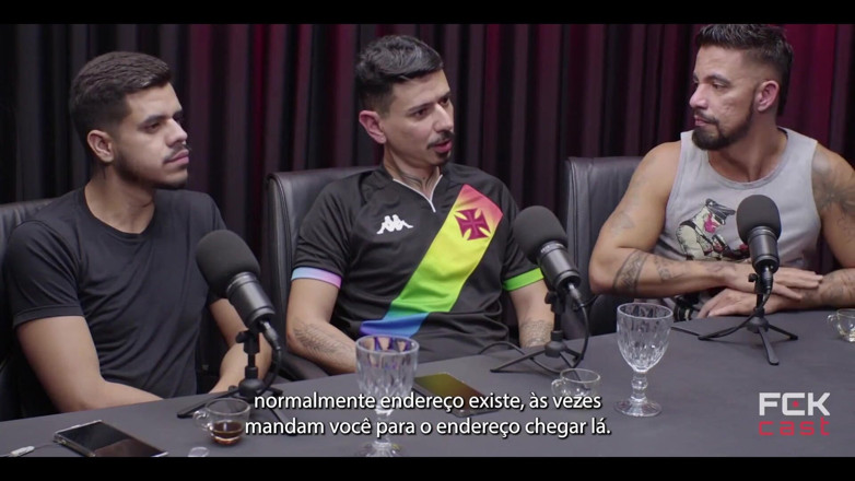MACHOFLIX: Sexo a três ao vivo no Podcast - o Dotado, o...